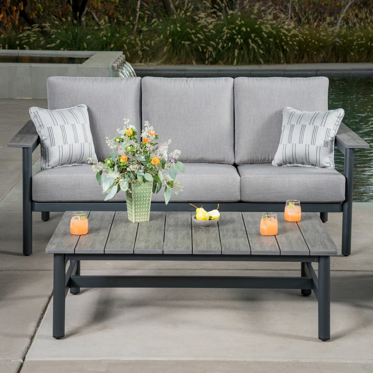 Sunvilla Citadel 4 Piece Deep Seating Set + Cover