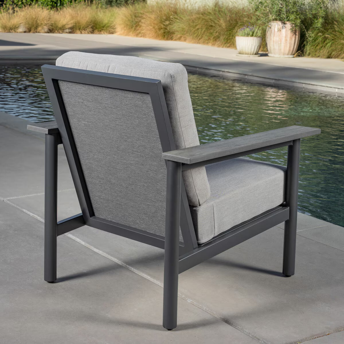 Sunvilla Citadel 4 Piece Deep Seating Set + Cover